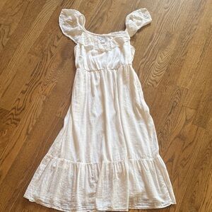 Old Navy Cream Dress